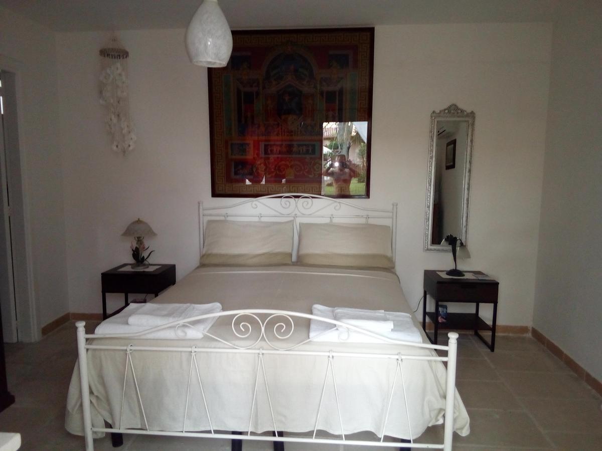 Villa Cecilia Matino Bagian luar foto