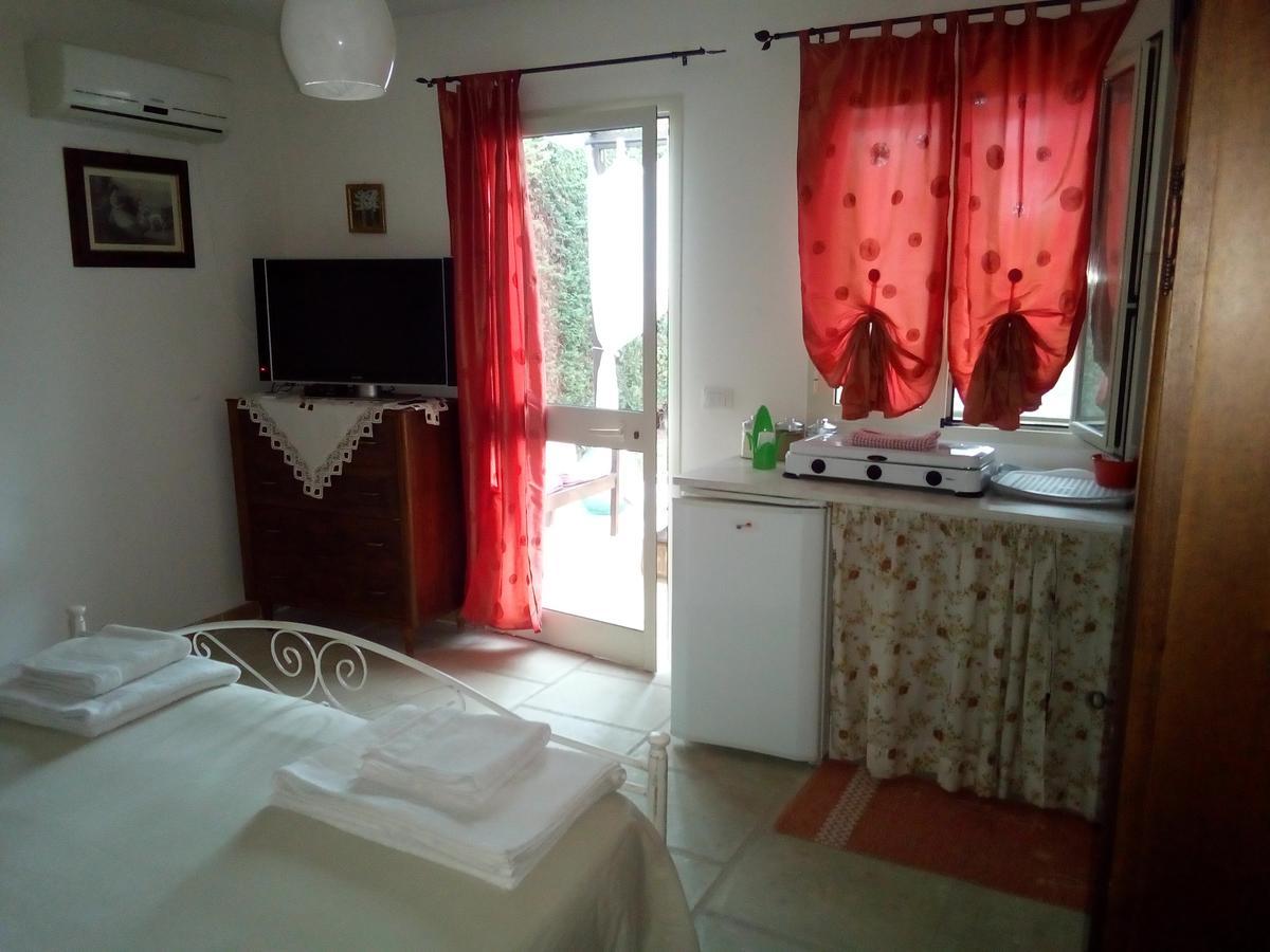 Villa Cecilia Matino Bagian luar foto